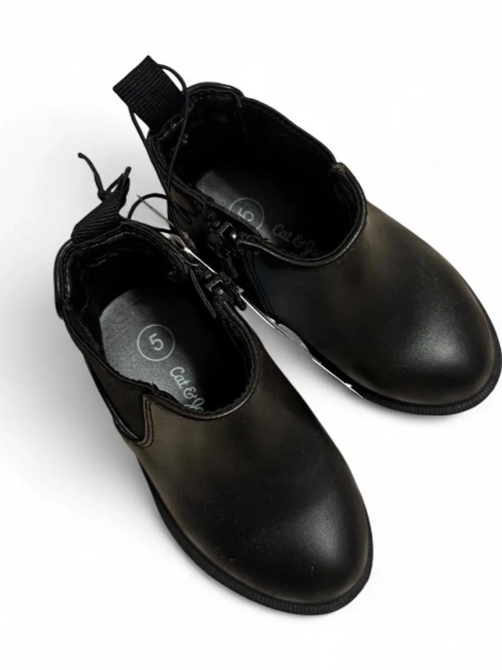Cat & Jack features style